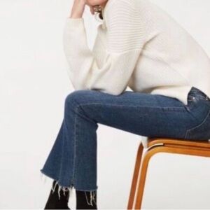 MOTHER Jeans size 27 blue the insider crop fray in home bound flare cropped